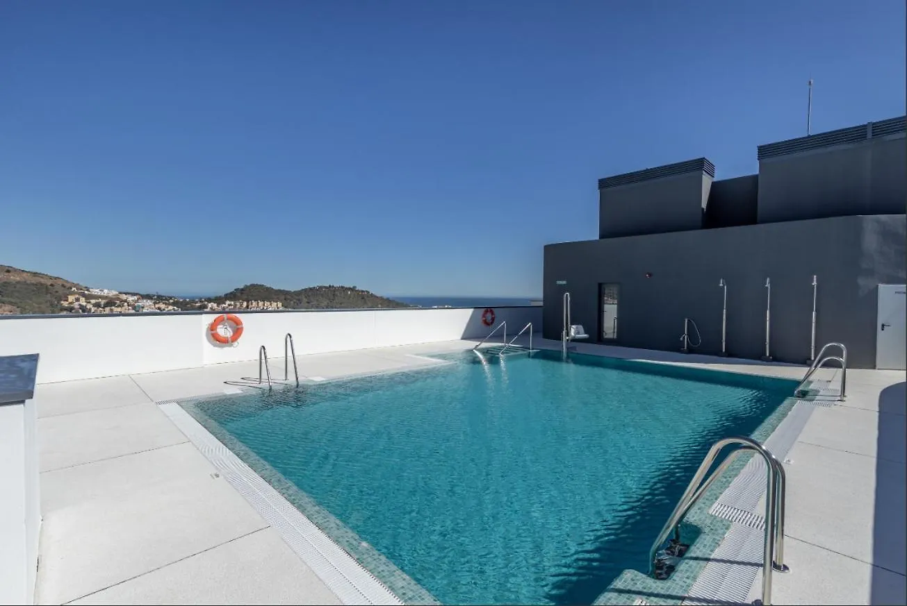 Ansa Beach Apartment - Malaga - Skyline Suite 0*,