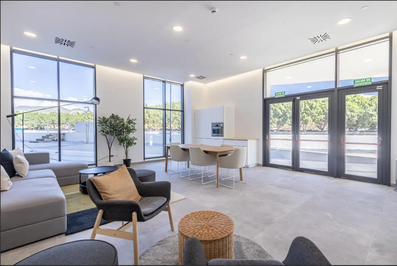 Ansa Beach Apartment - Malaga - Skyline Suite